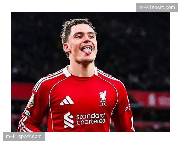 英超第30轮后积分榜：曼城领先阿森纳2分，卢顿跌入降级区